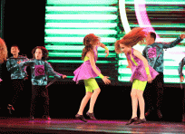 36. Glamorous PR (FS2022) 20.jpg